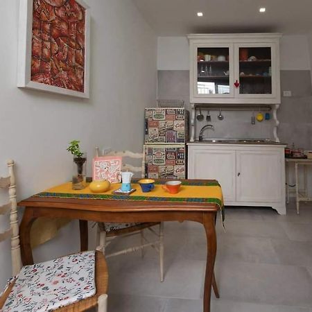 La Petite Maison Apartamento Conversano Exterior foto